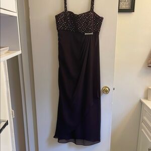 Elegant Black Sleeveless Dress